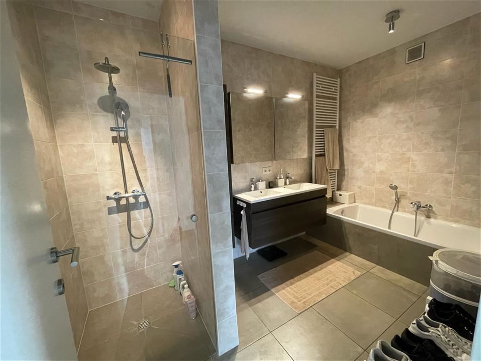 FOTO’S 12 : Appartement te 1500 HALLE (België) - Prijs € 1.020