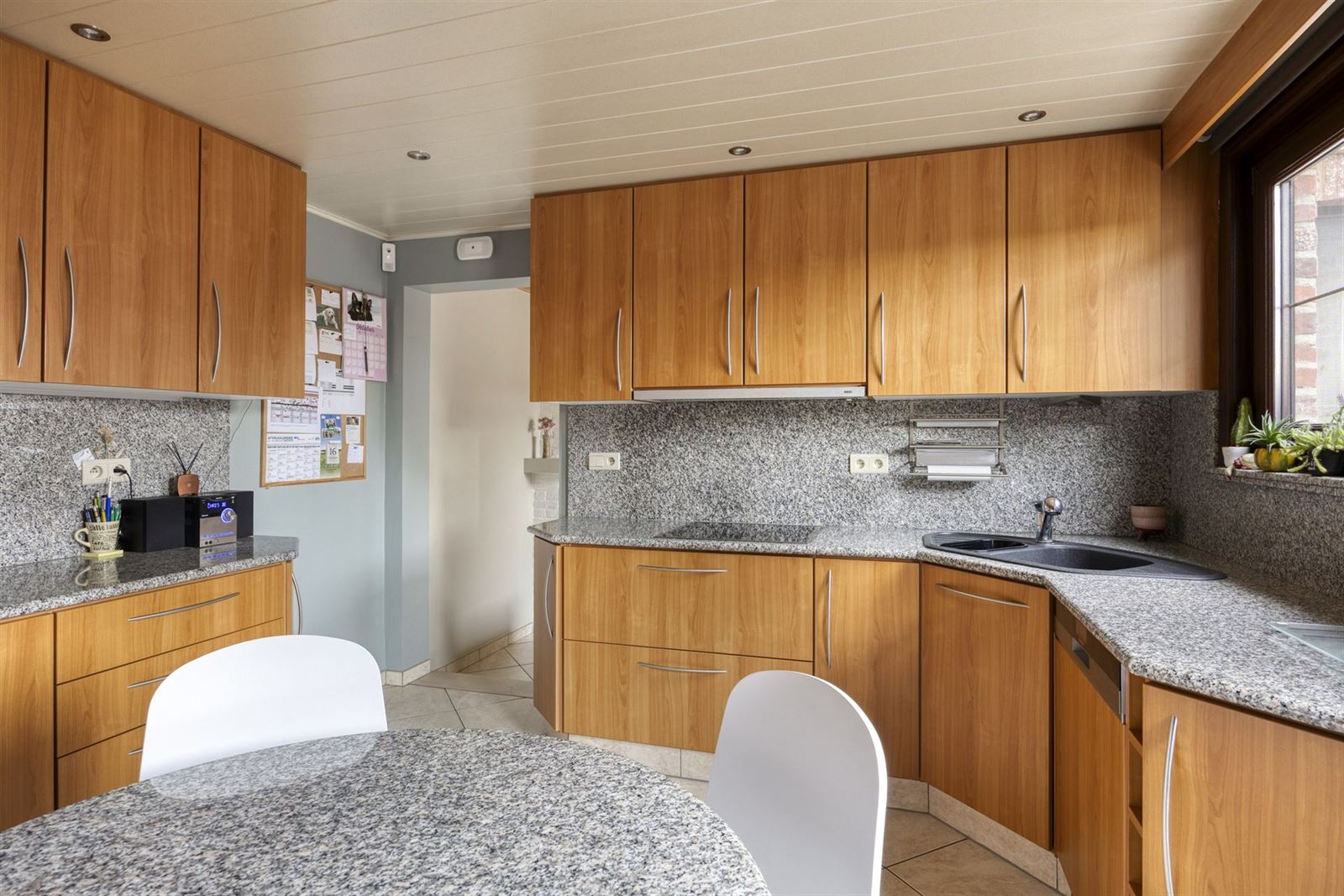 PHOTOS 11 : Maison à 1750 SINT-KWINTENS-LENNIK (Belgique) - Prix 599.000 €