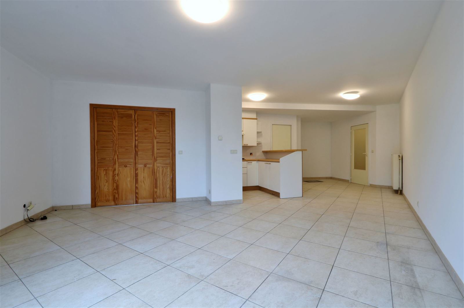 FOTO’S 8 :  te 1500 HALLE (België) - Prijs € 800