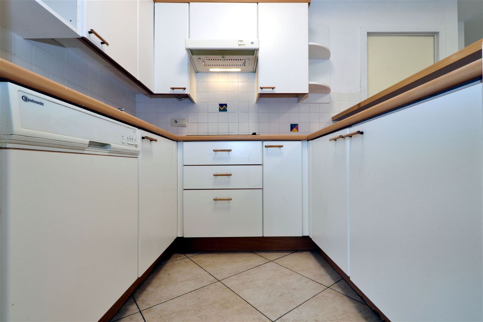 FOTO’S 7 :  te 1500 HALLE (België) - Prijs € 800