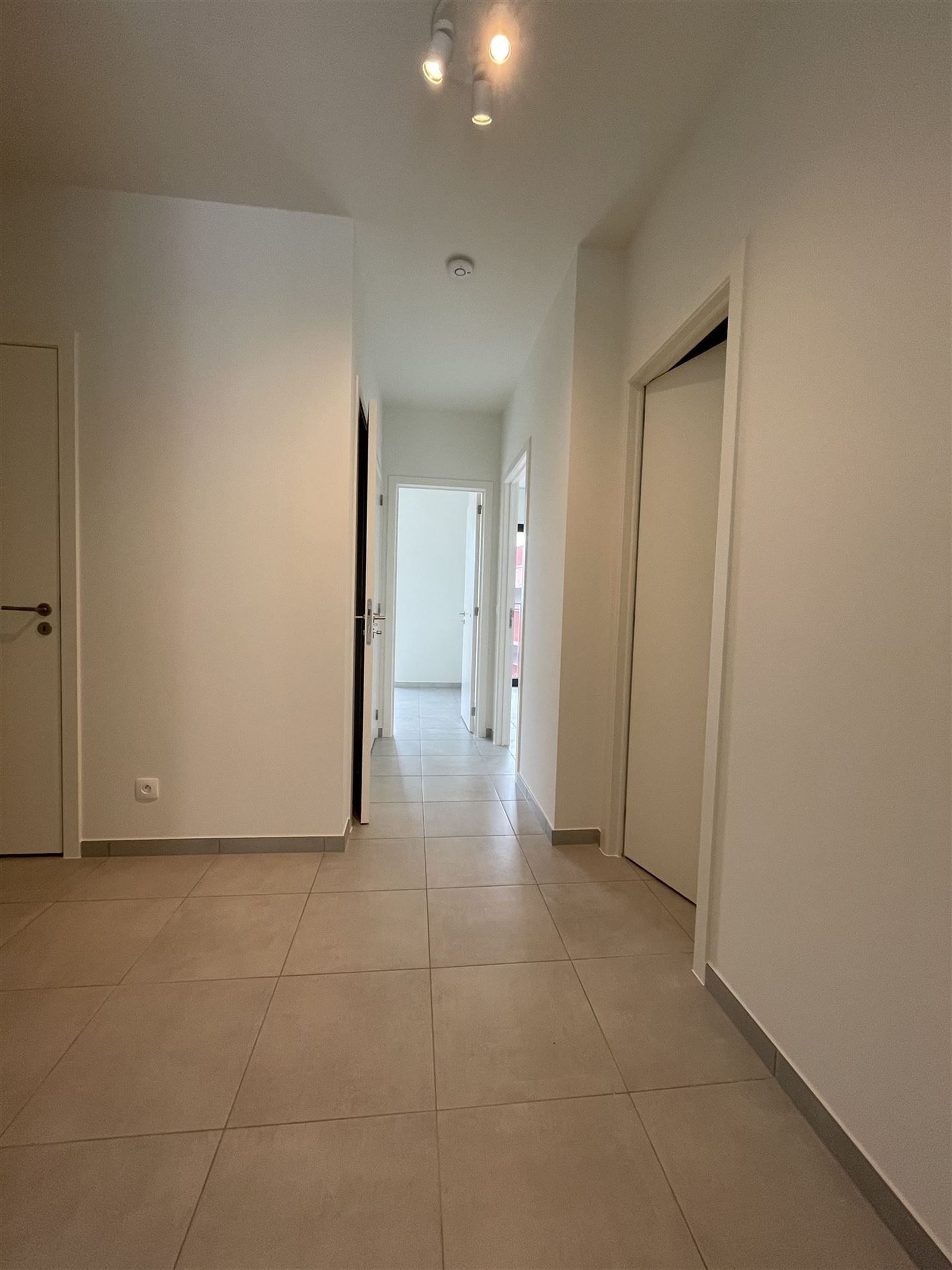 FOTO’S 8 : Appartement te 1070 ANDERLECHT (België) - Prijs € 1.340