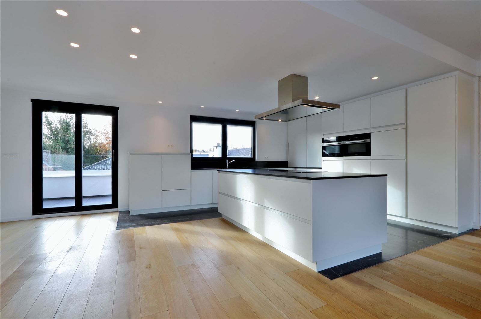 FOTO’S 9 : Appartement te 1640 SINT-GENESIUS-RODE (België) - Prijs € 2.700