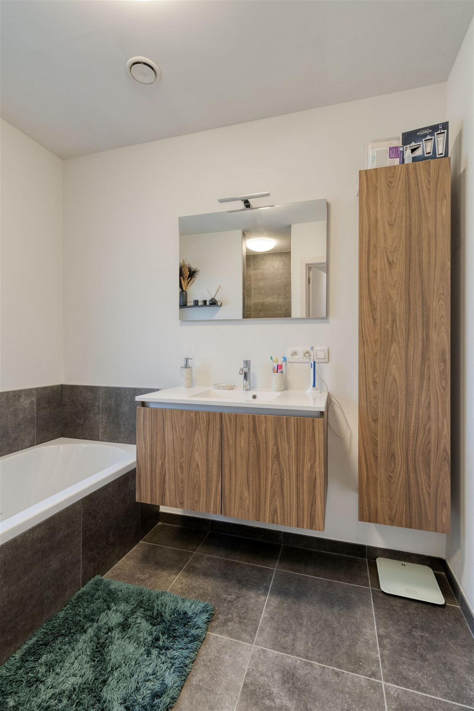 PHOTOS 21 : Maison à 1600 SINT-PIETERS-LEEUW (Belgique) - Prix 449.000 €