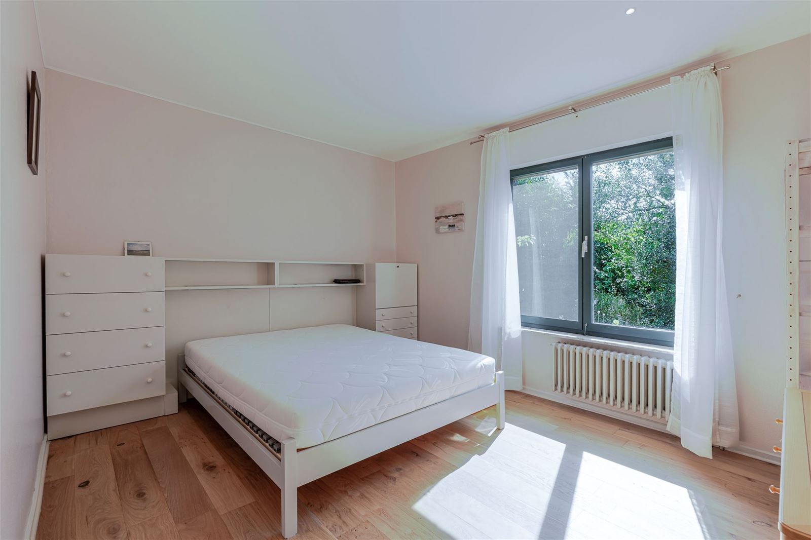 FOTO’S 13 : Woning te 1600 SINT-PIETERS-LEEUW (België) - Prijs € 450.000