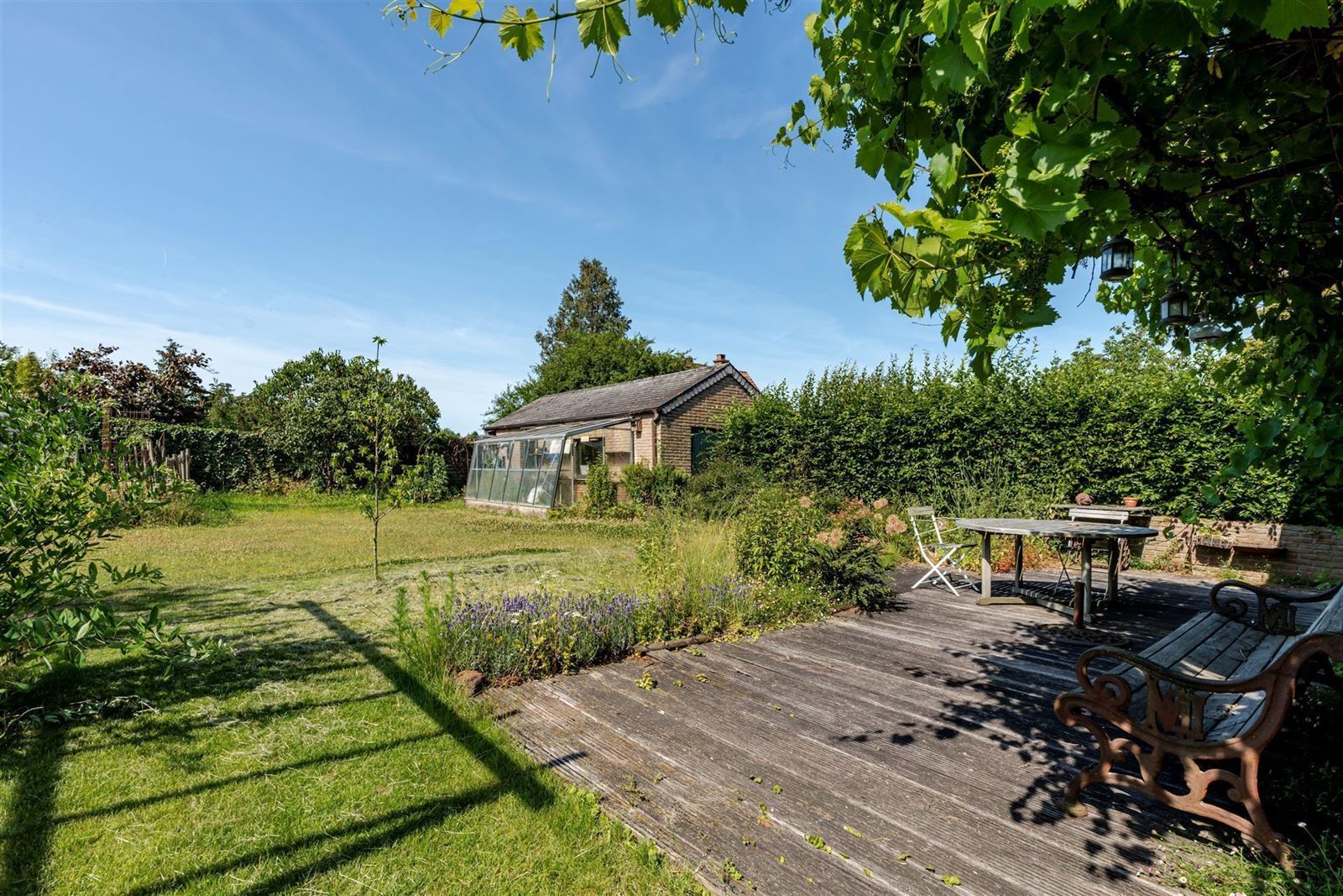 FOTO’S 3 : Woning te 1600 SINT-PIETERS-LEEUW (België) - Prijs € 450.000