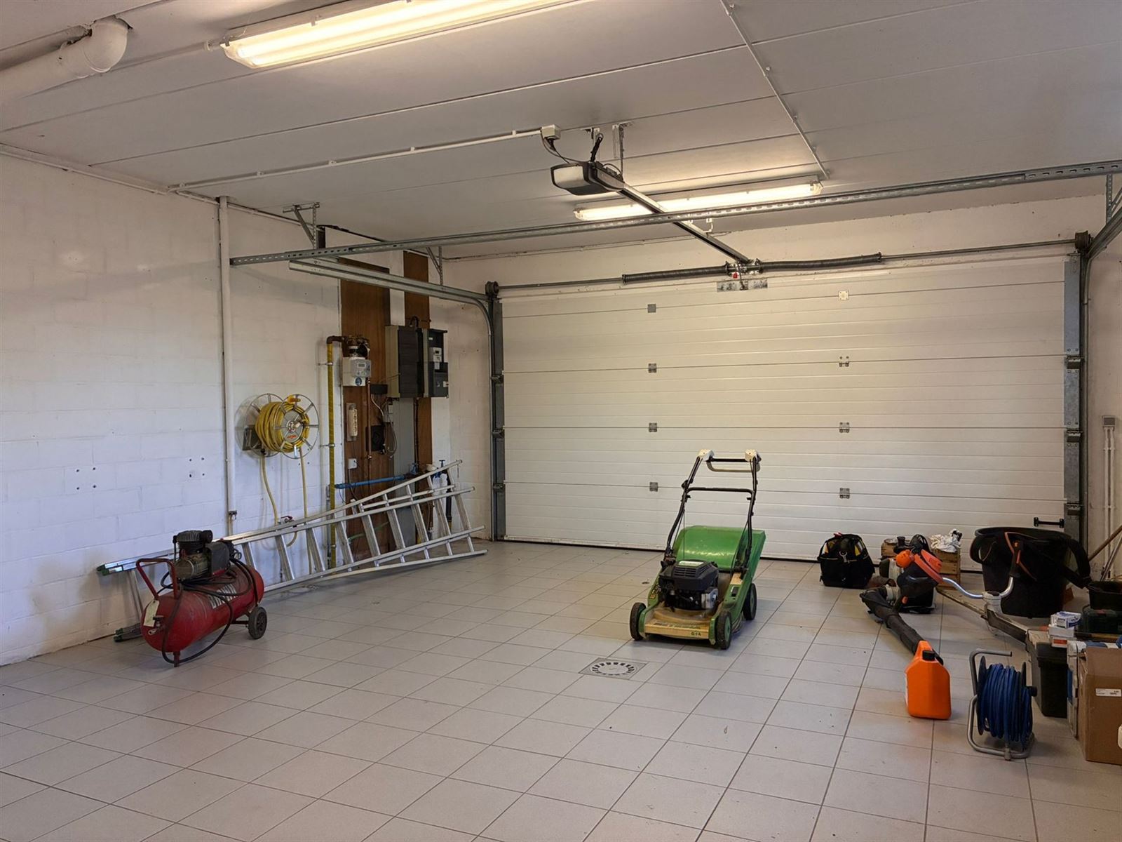 FOTO’S 25 : Villa te 1750 SINT-KWINTENS-LENNIK (België) - Prijs &euro;&nbsp;1.680