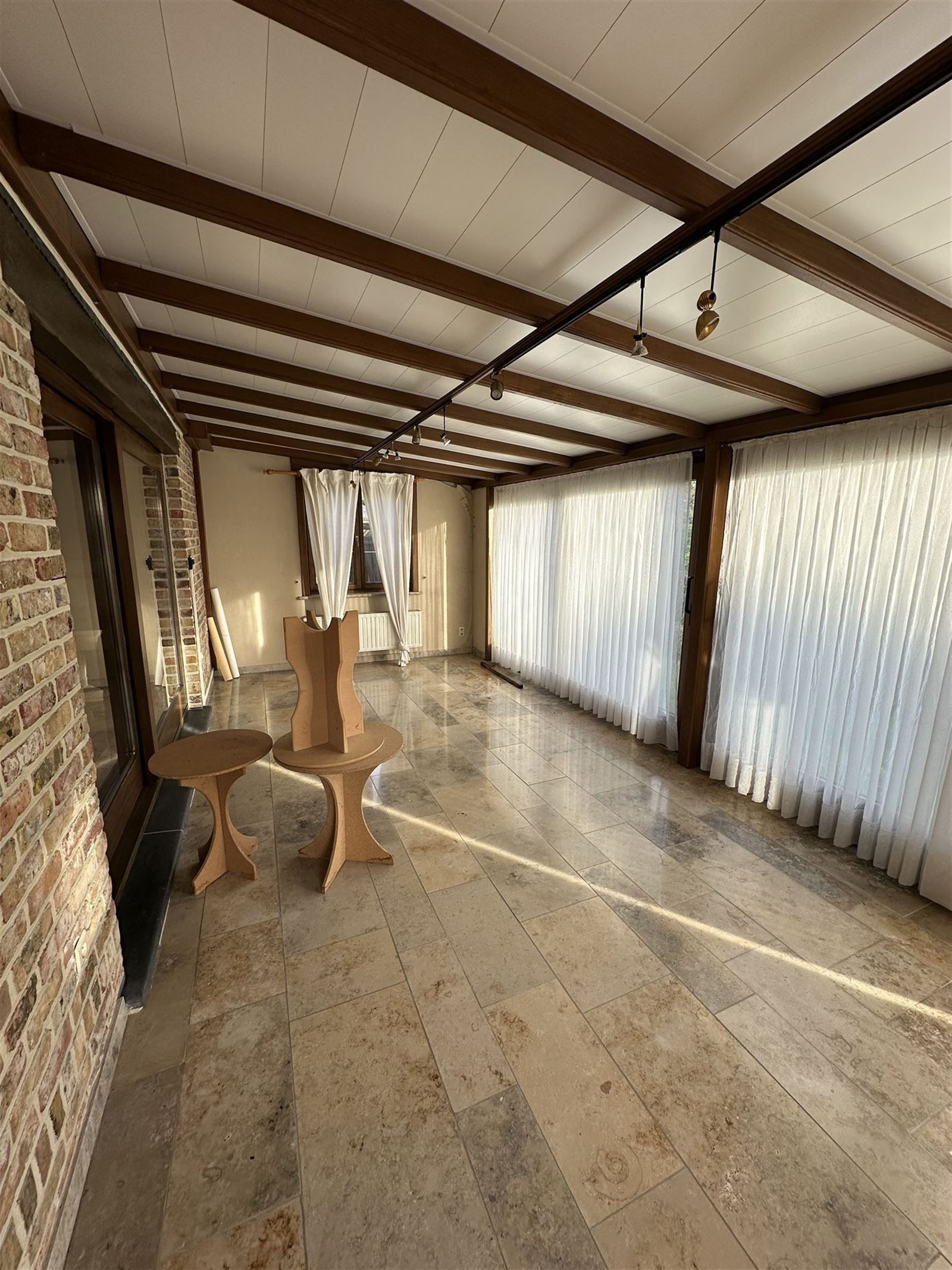 FOTO’S 10 : Villa te 1600 SINT-PIETERS-LEEUW (België) - Prijs € 1.550