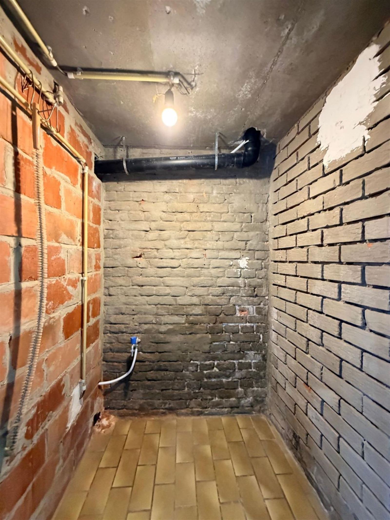 FOTO’S 11 : Woning te 1755 PAJOTTEGEM (België) - Prijs € 1.300