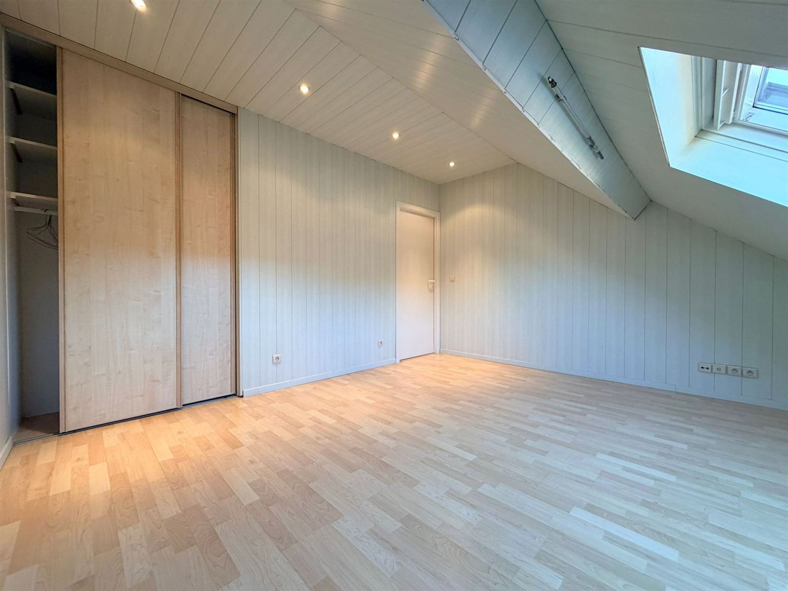 FOTO’S 14 : Appartement te 1750 SINT-KWINTENS-LENNIK (België) - Prijs &euro;&nbsp;1.150