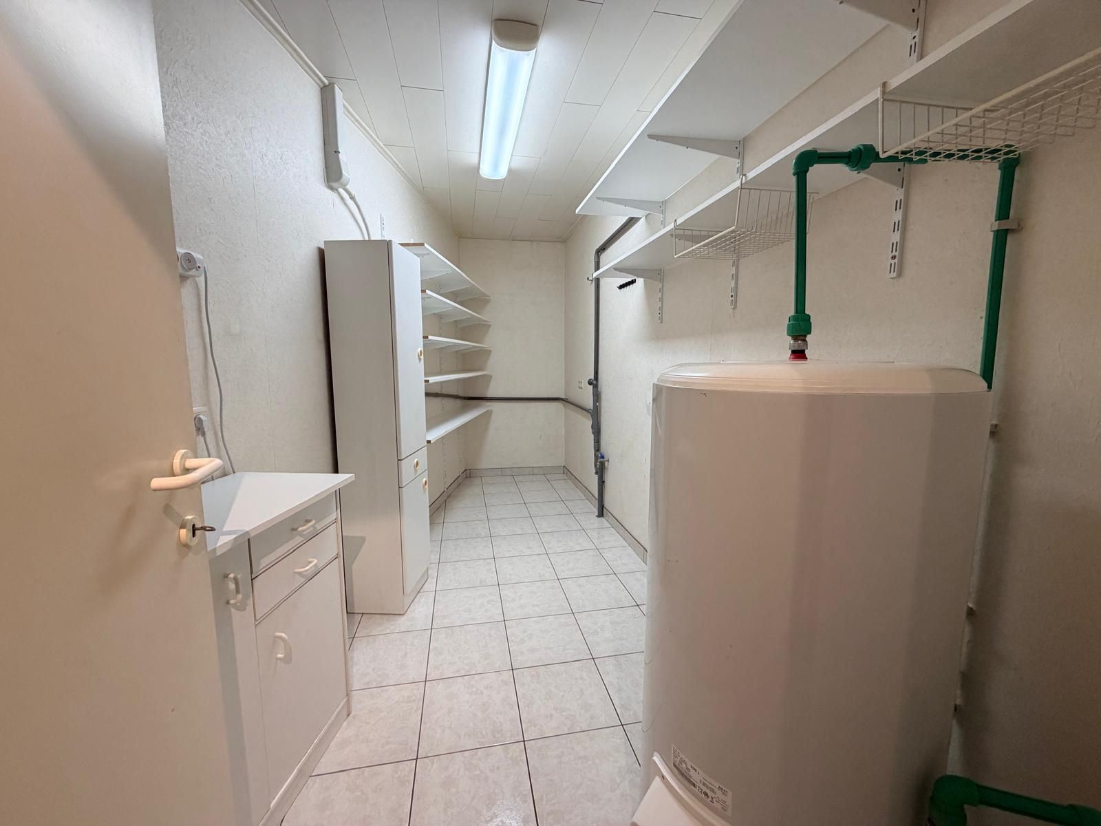 FOTO’S 8 : Appartement te 1750 SINT-KWINTENS-LENNIK (België) - Prijs &euro;&nbsp;1.300