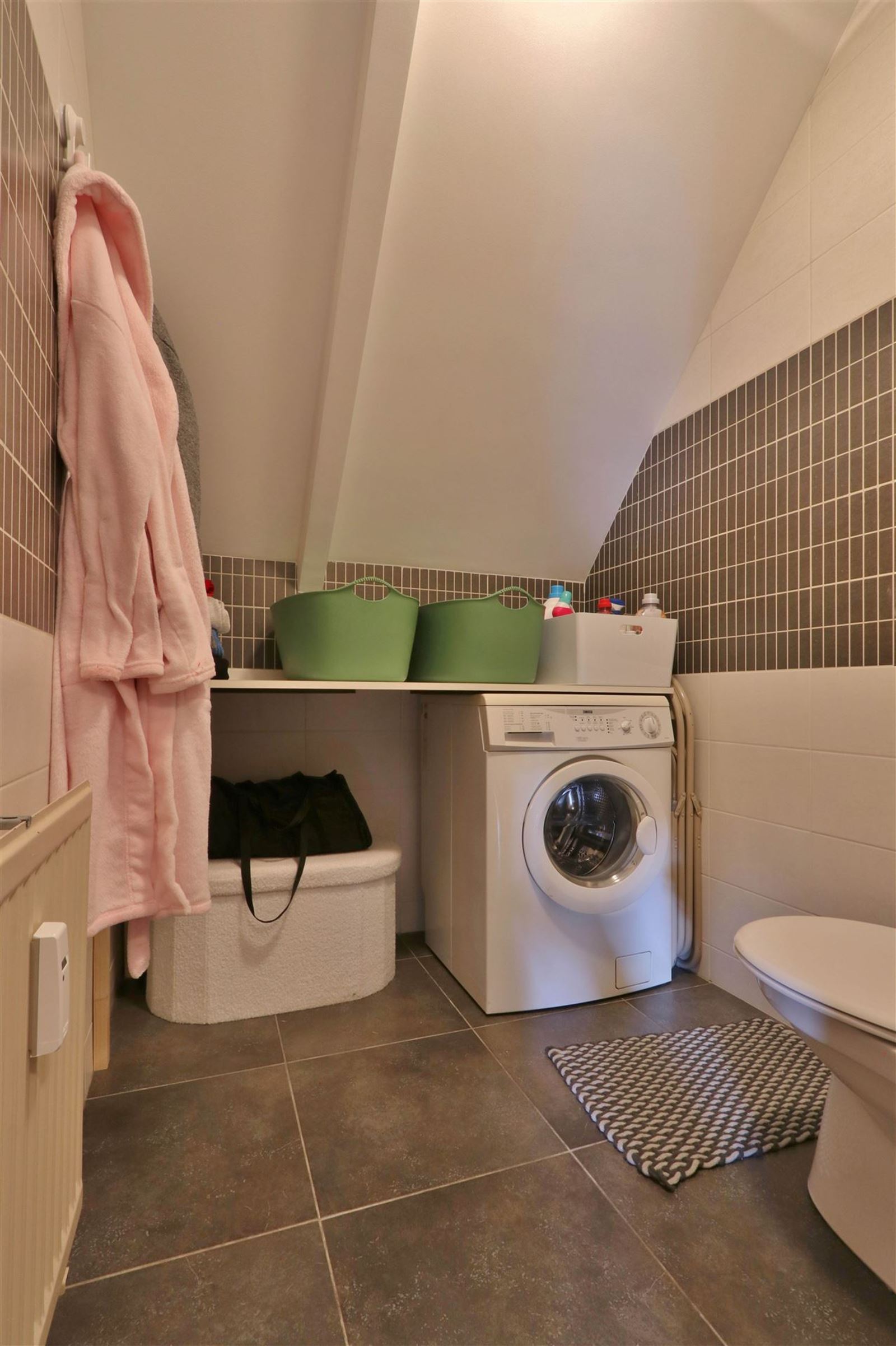 FOTO’S 9 : Appartement te 1650 BEERSEL (België) - Prijs &euro;&nbsp;800