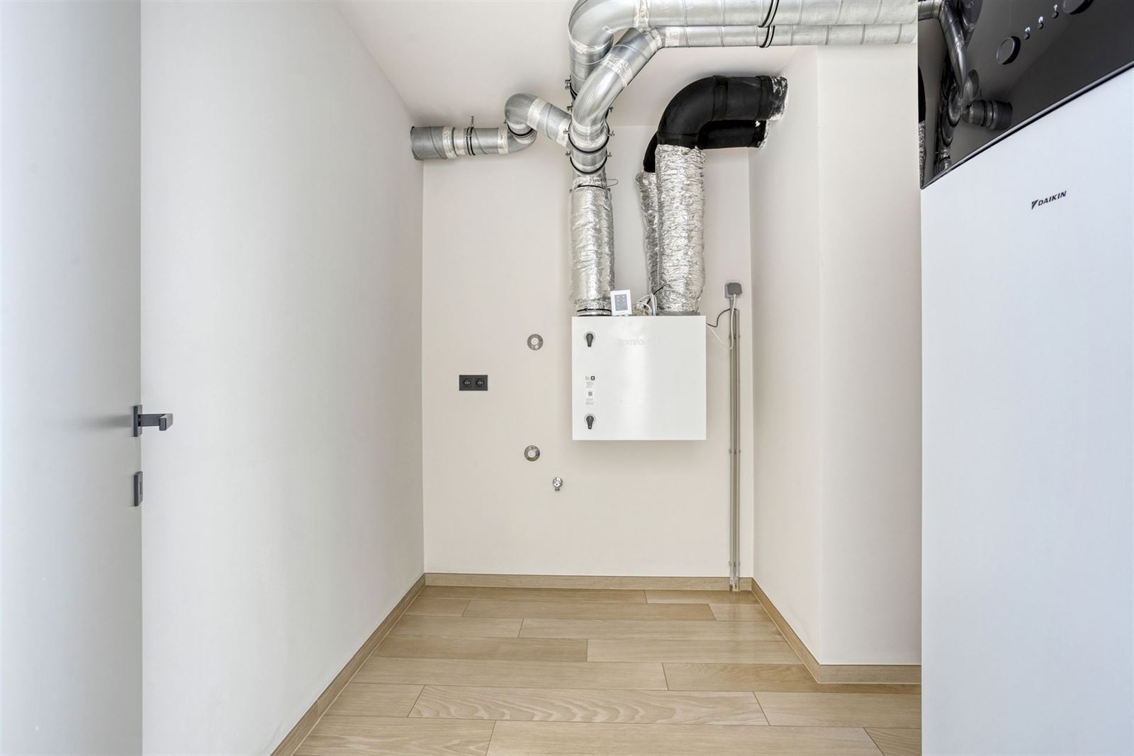 FOTO’S 10 : Appartement te 1653 DWORP (België) - Prijs &euro;&nbsp;385.000