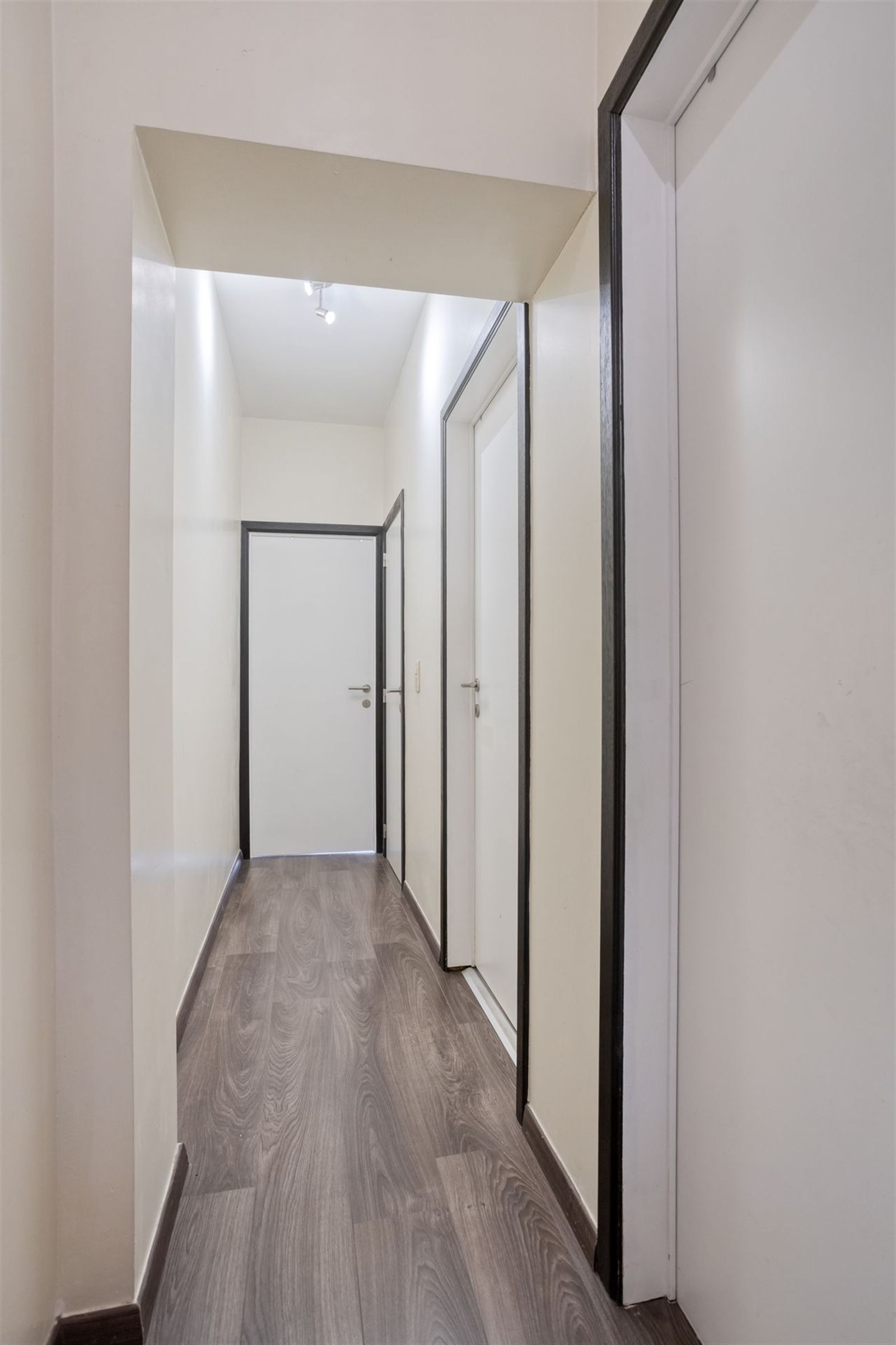 FOTO’S 10 : Woning te 1640 SINT-GENESIUS-RODE (België) - Prijs &euro;&nbsp;410.000