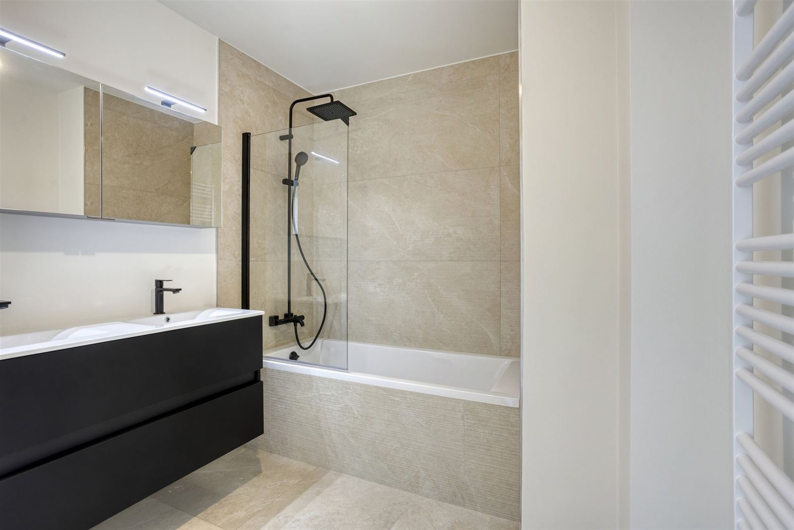 FOTO’S 15 : Appartement te 1653 DWORP (België) - Prijs &euro;&nbsp;385.000