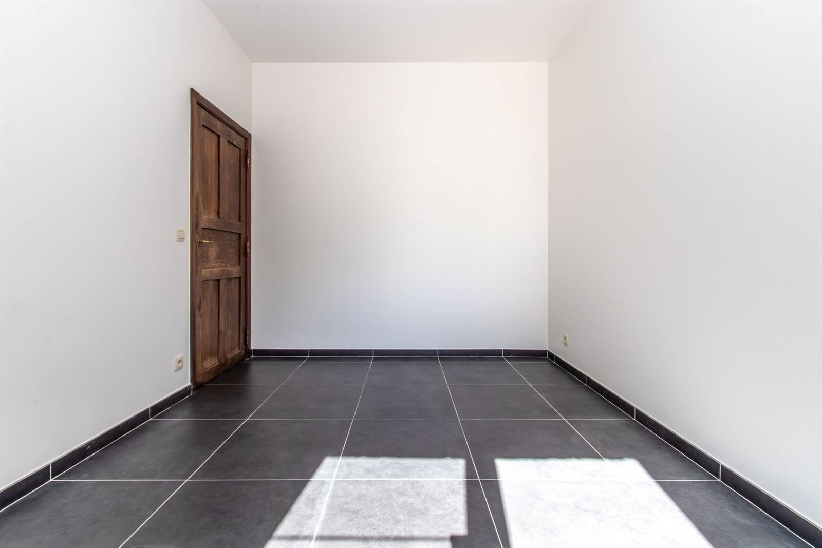PHOTOS 13 : Maison à 1653 Dworp (Belgique) - Prix 1.750 &euro;