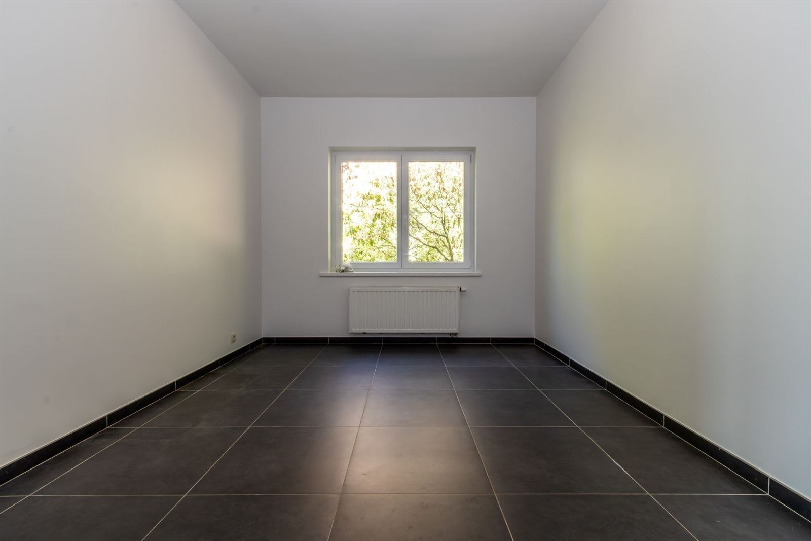 PHOTOS 17 : Maison à 1653 Dworp (Belgique) - Prix 1.750 &euro;