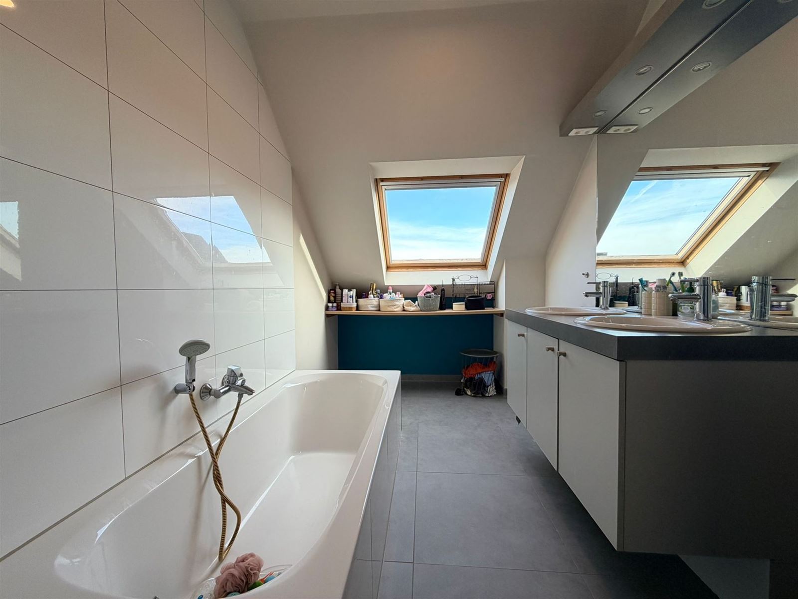 PHOTOS 7 : Appartement à 1755 OETINGEN (Belgique) - Prix 900 &euro;