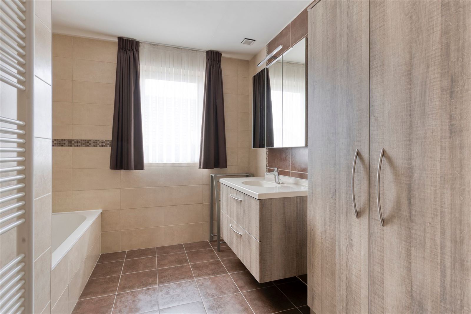 FOTO’S 14 : Woning te 1602 VLEZENBEEK (België) - Prijs &euro;&nbsp;729.000