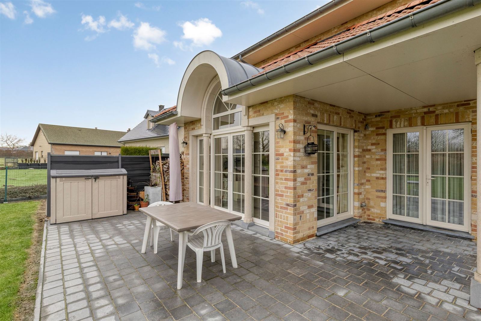 FOTO’S 24 : Woning te 1602 VLEZENBEEK (België) - Prijs &euro;&nbsp;729.000