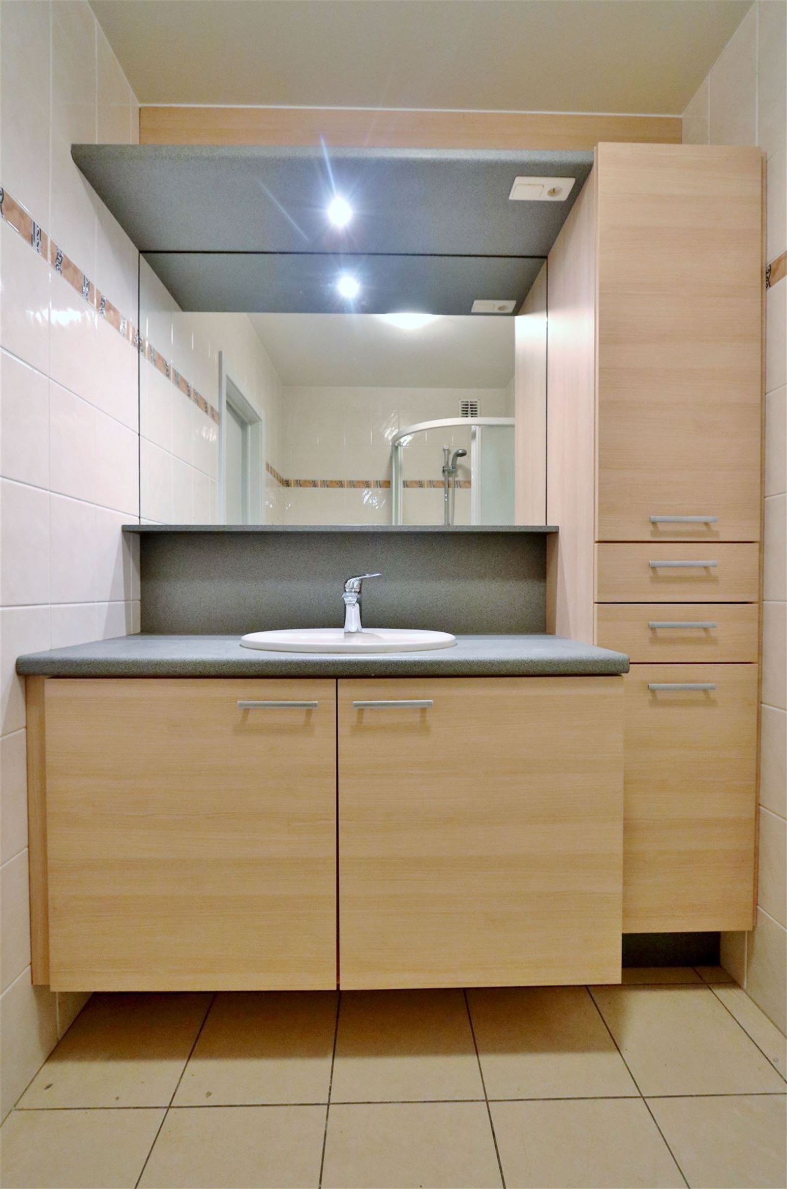 FOTO’S 14 : Appartement te 1500 HALLE (België) - Prijs &euro;&nbsp;950