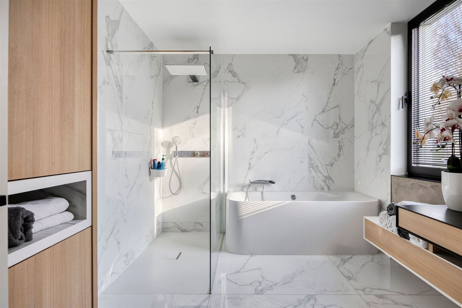 FOTO’S 19 : Villa te 1650 BEERSEL (België) - Prijs &euro;&nbsp;995.000