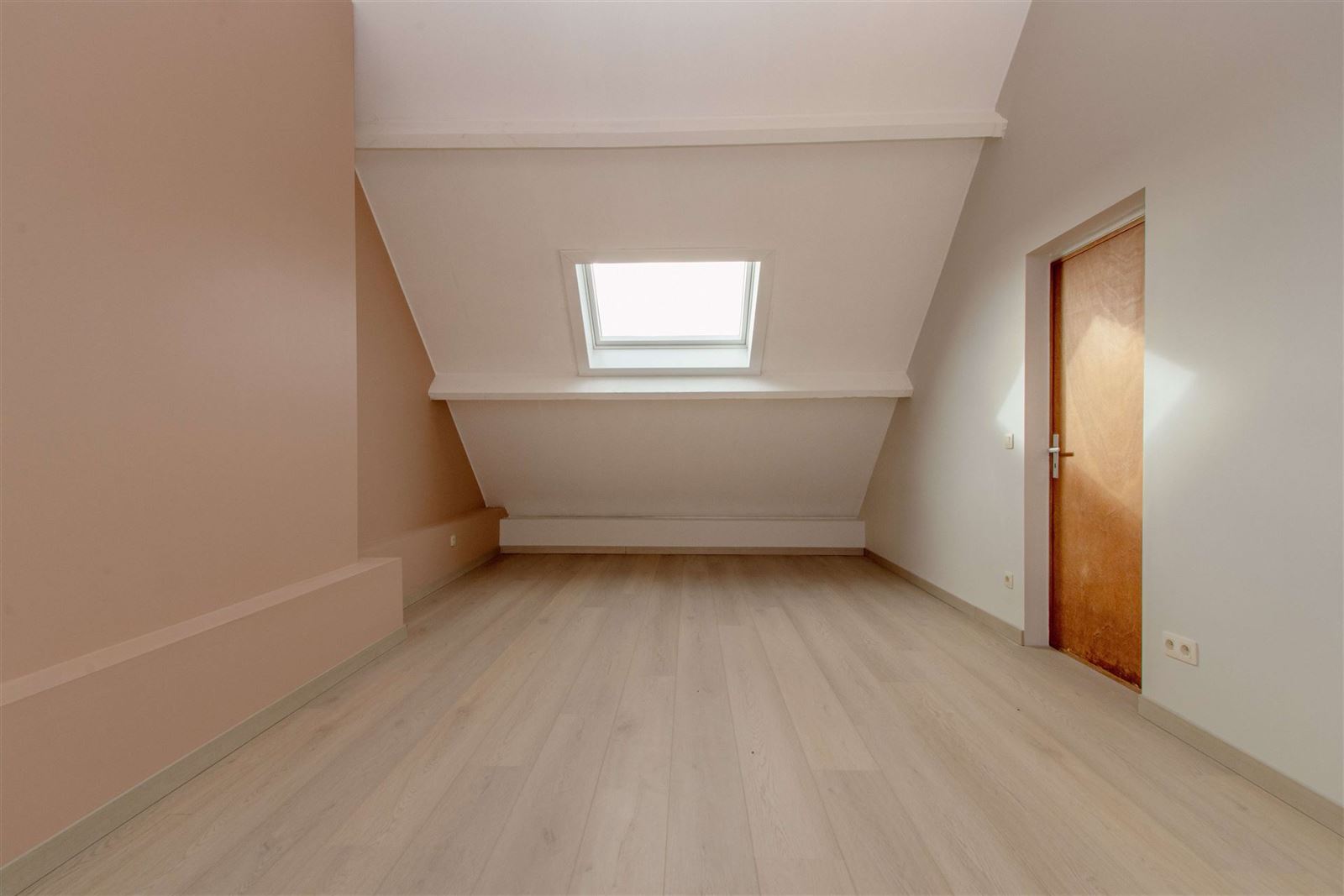 FOTO’S 15 : Bel etage te 1620 DROGENBOS (België) - Prijs &euro;&nbsp;1.650