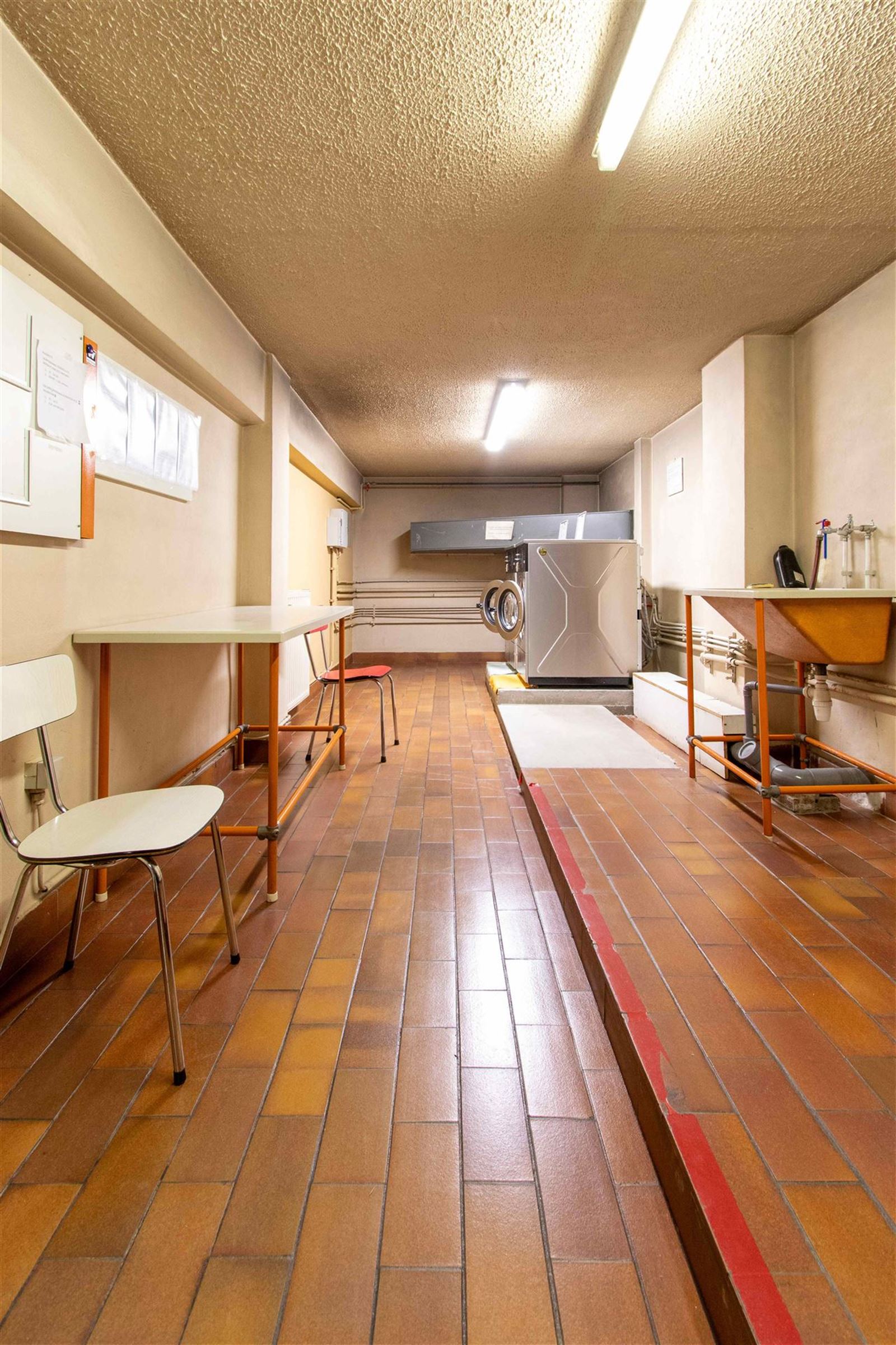 FOTO’S 15 : Appartement te 1070 ANDERLECHT (België) - Prijs &euro;&nbsp;1.190