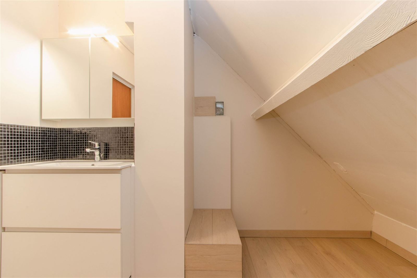 FOTO’S 16 : Bel etage te 1620 DROGENBOS (België) - Prijs &euro;&nbsp;1.650