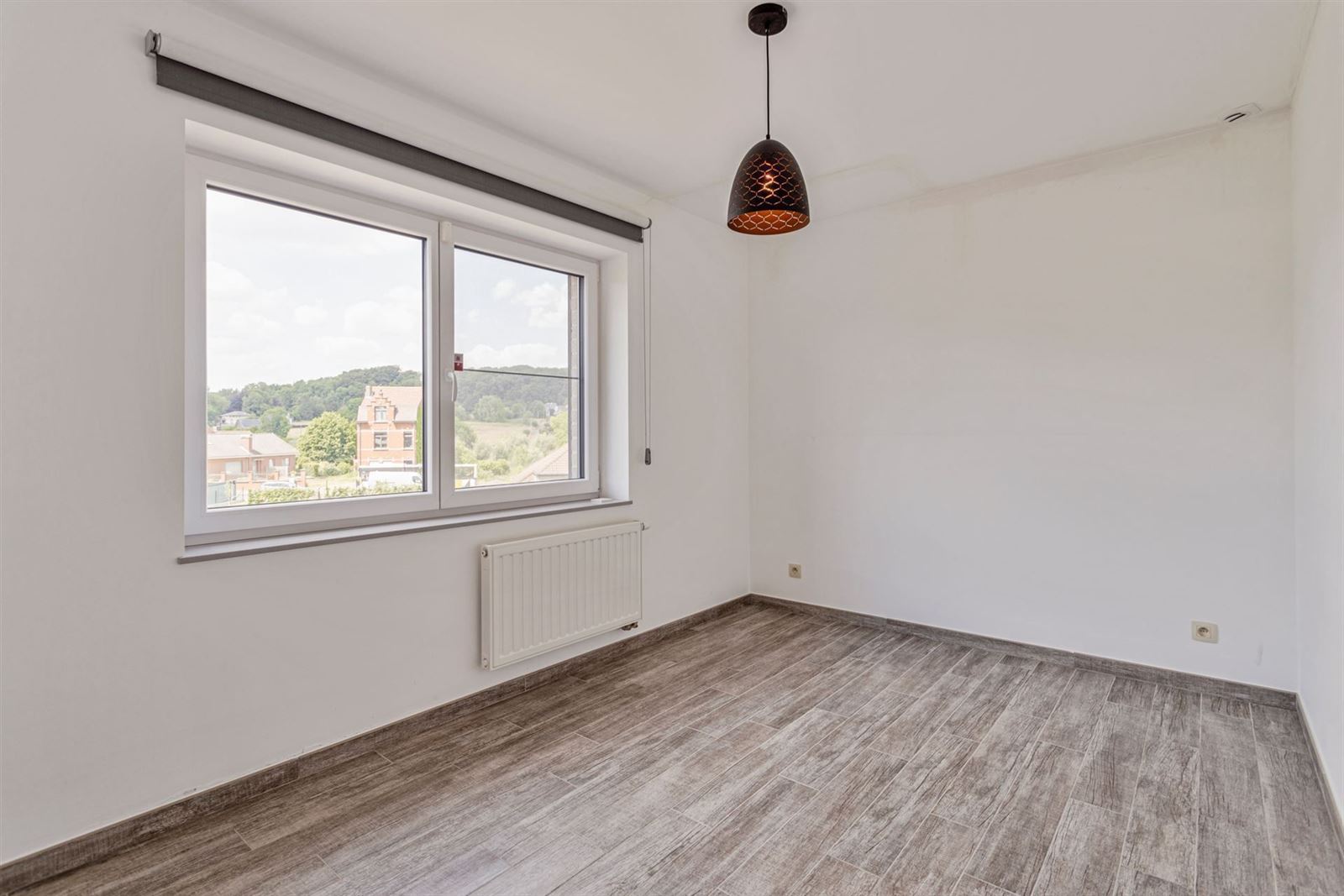 FOTO’S 15 : Woning te 1653 DWORP (België) - Prijs &euro;&nbsp;1.600