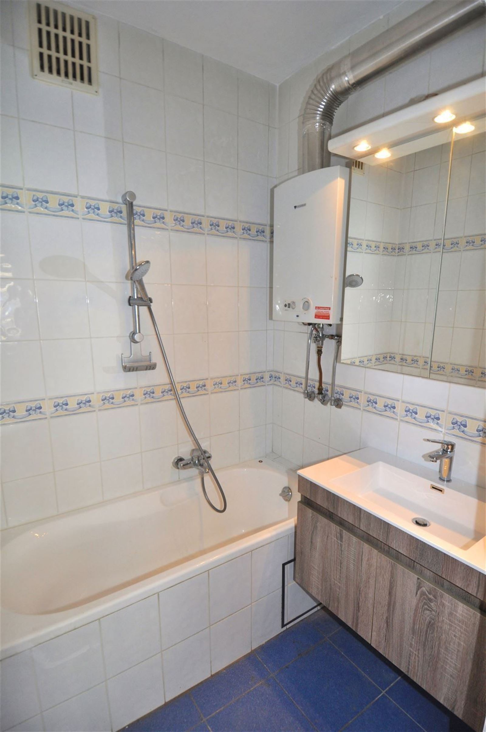 FOTO’S 10 : Appartement te 1500 HALLE (België) - Prijs &euro;&nbsp;700