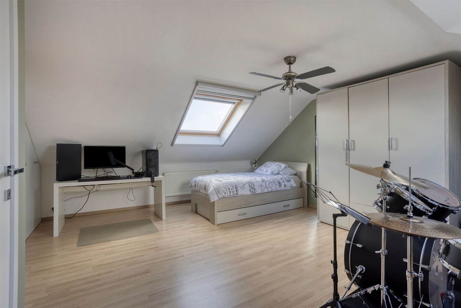 FOTO’S 25 : Woning te 1702 GROOT-BIJGAARDEN (België) - Prijs &euro;&nbsp;579.000