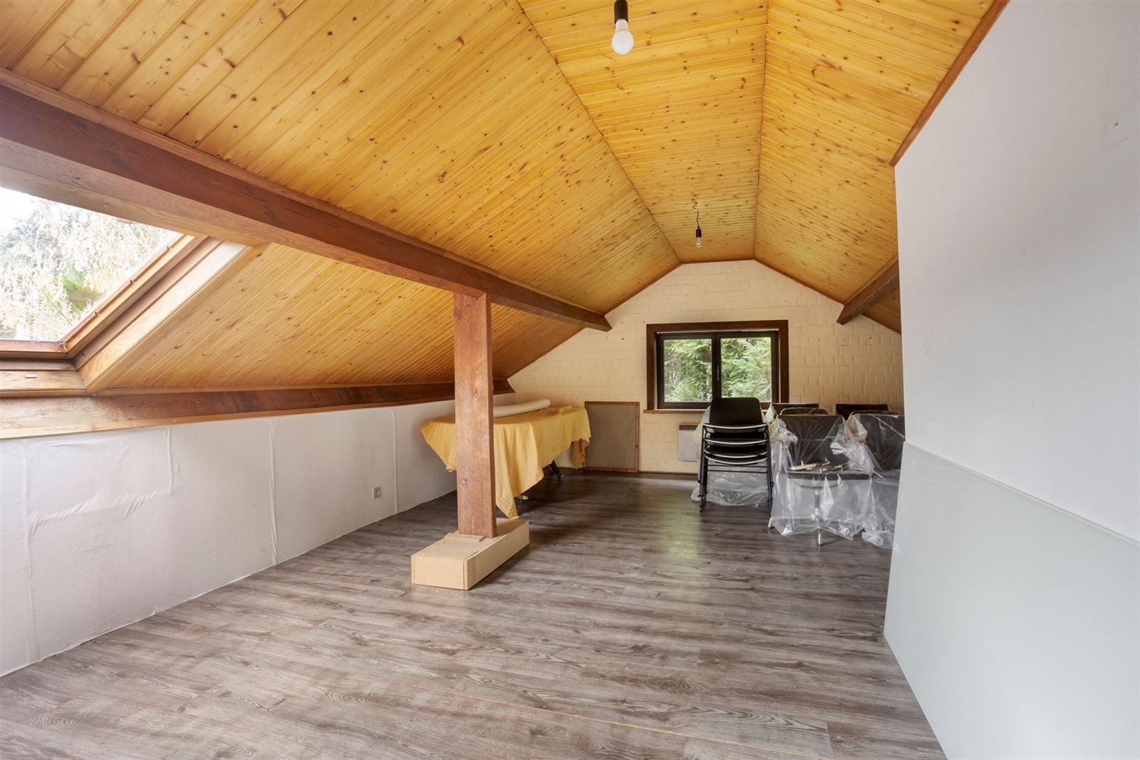 PHOTOS 14 : Bel étage à 1755 PAJOTTEGEM (Belgique) - Prix 399.000 &euro;