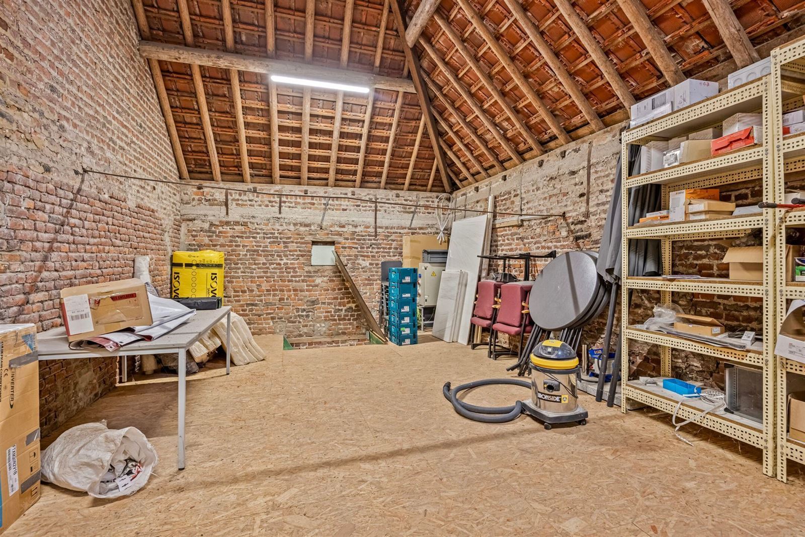 PHOTOS 17 : Entrepôt avec bureaux à 1674 BELLINGEN (Belgique) - Prix 299.000 &euro;