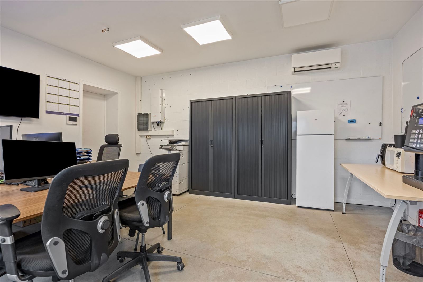 PHOTOS 7 : Entrepôt avec bureaux à 1674 BELLINGEN (Belgique) - Prix 299.000 &euro;