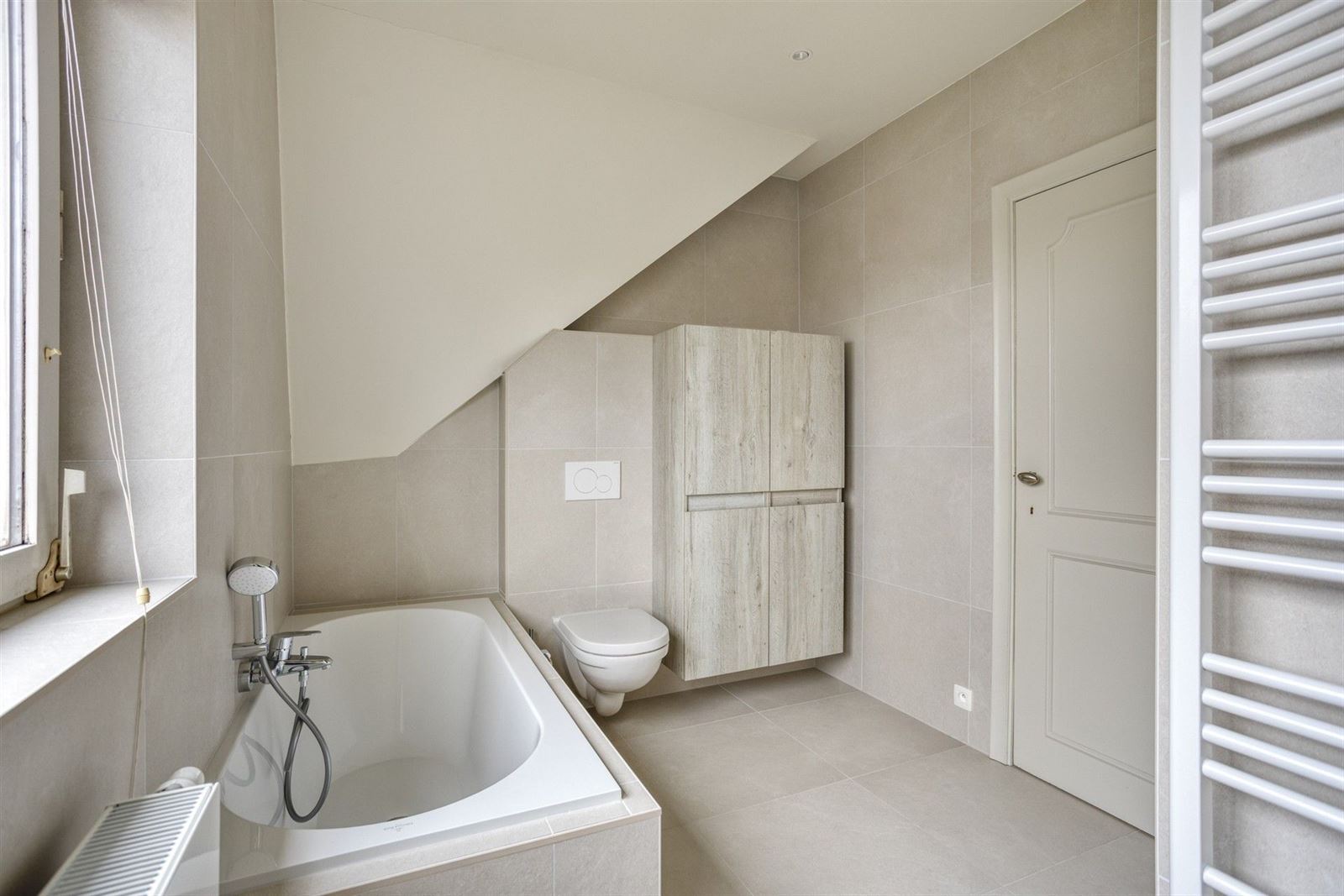 FOTO’S 18 : Woning te 1640 SINT-GENESIUS-RODE (België) - Prijs &euro;&nbsp;625.000