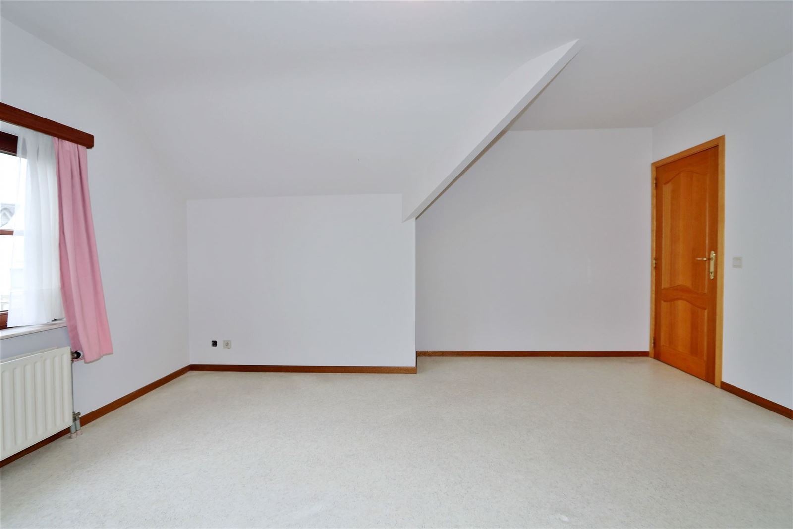 FOTO’S 12 : Woning te 1652 ALSEMBERG (België) - Prijs &euro;&nbsp;1.800