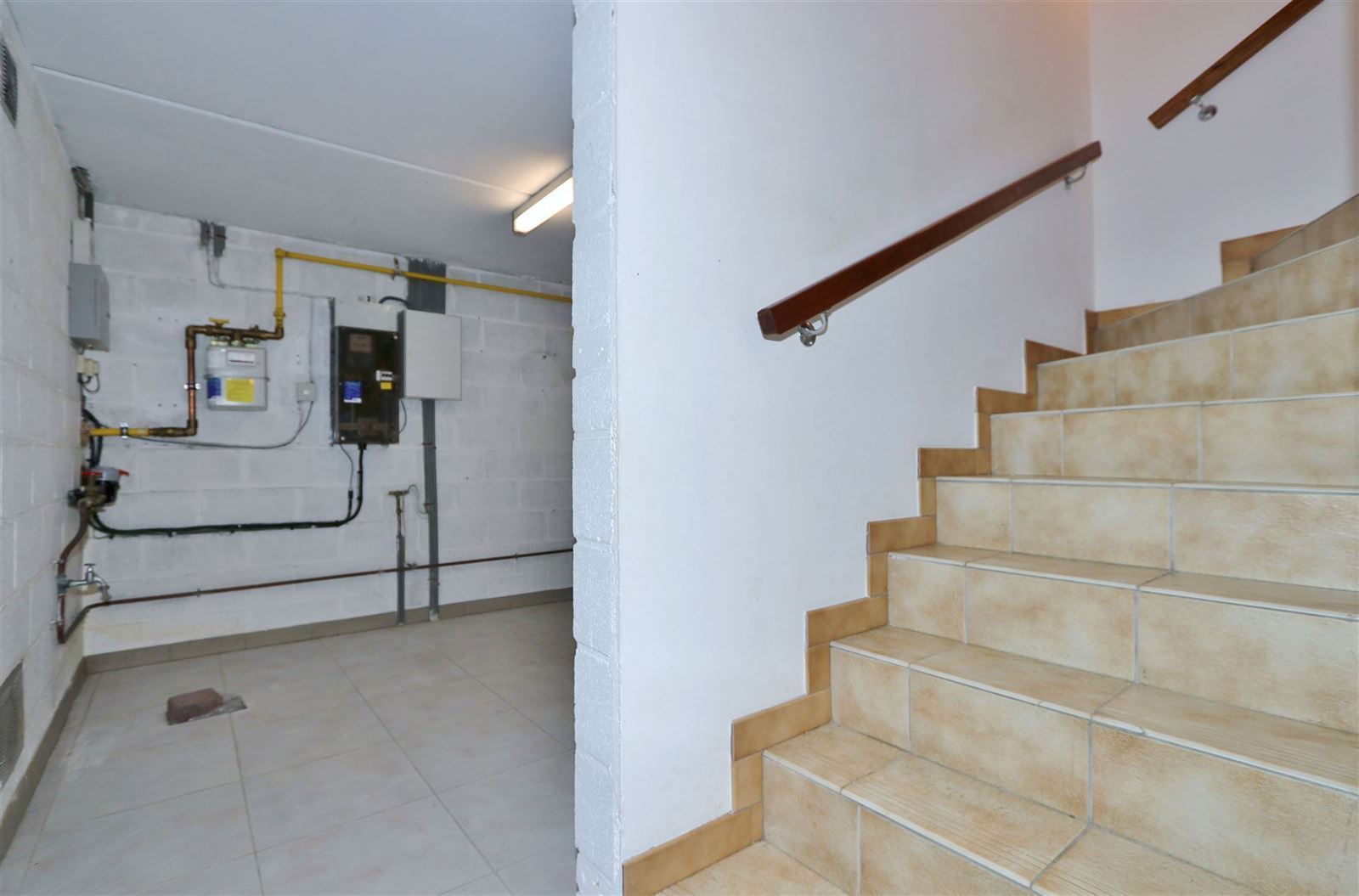 FOTO’S 24 : Woning te 1652 ALSEMBERG (België) - Prijs &euro;&nbsp;1.800