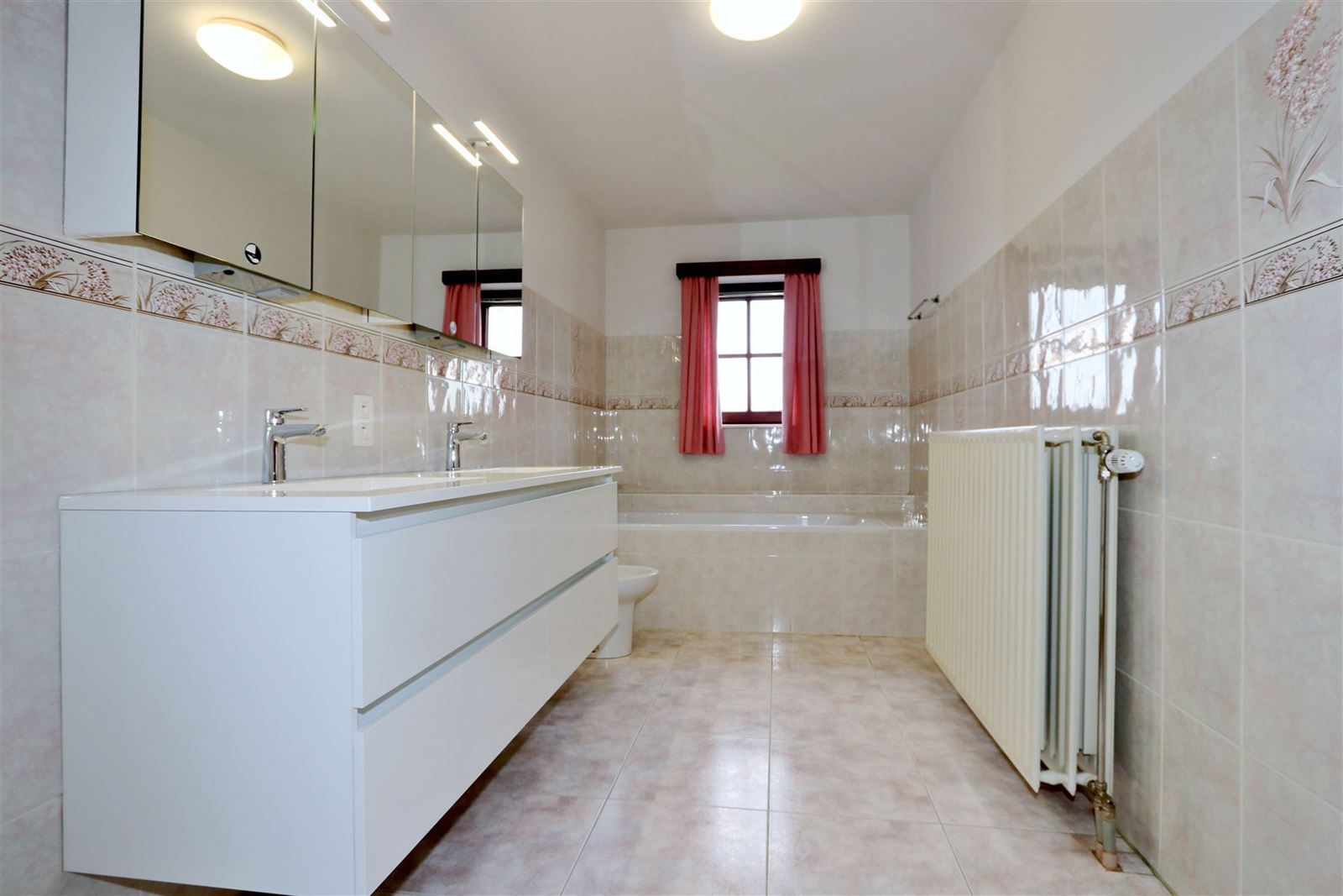 FOTO’S 18 : Woning te 1652 ALSEMBERG (België) - Prijs &euro;&nbsp;1.800