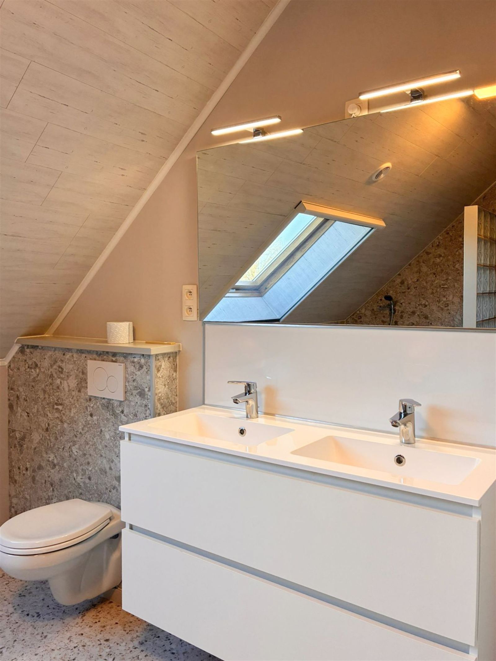 FOTO’S 12 : Woning te 1540 PAJOTTEGEM (België) - Prijs &euro;&nbsp;995