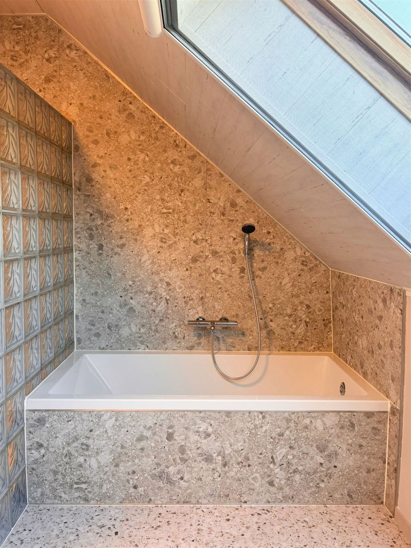 FOTO’S 15 : Woning te 1540 PAJOTTEGEM (België) - Prijs &euro;&nbsp;995