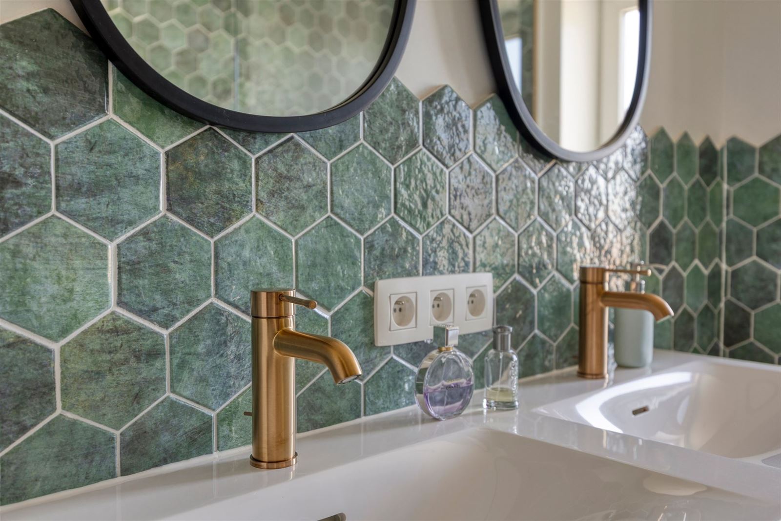 PHOTOS 14 : Maison à 1600 SINT-PIETERS-LEEUW (Belgique) - Prix 430.000 &euro;