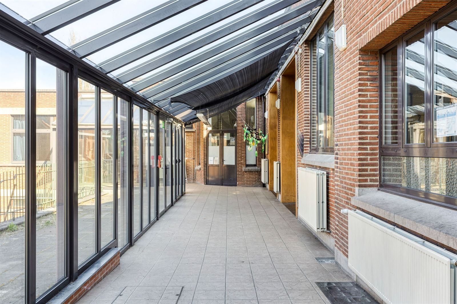 FOTO’S 6 : Gemengd gebouw te 1640 SINT-GENESIUS-RODE (België) - Prijs &euro;&nbsp;893.450