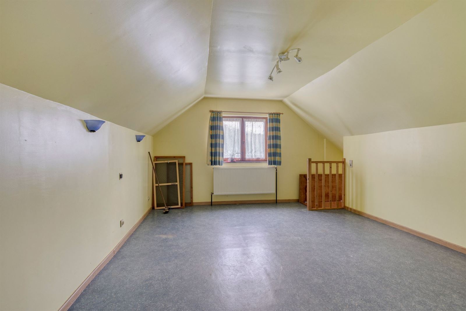 FOTO’S 21 : Woning te 1653 DWORP (België) - Prijs &euro;&nbsp;525.000