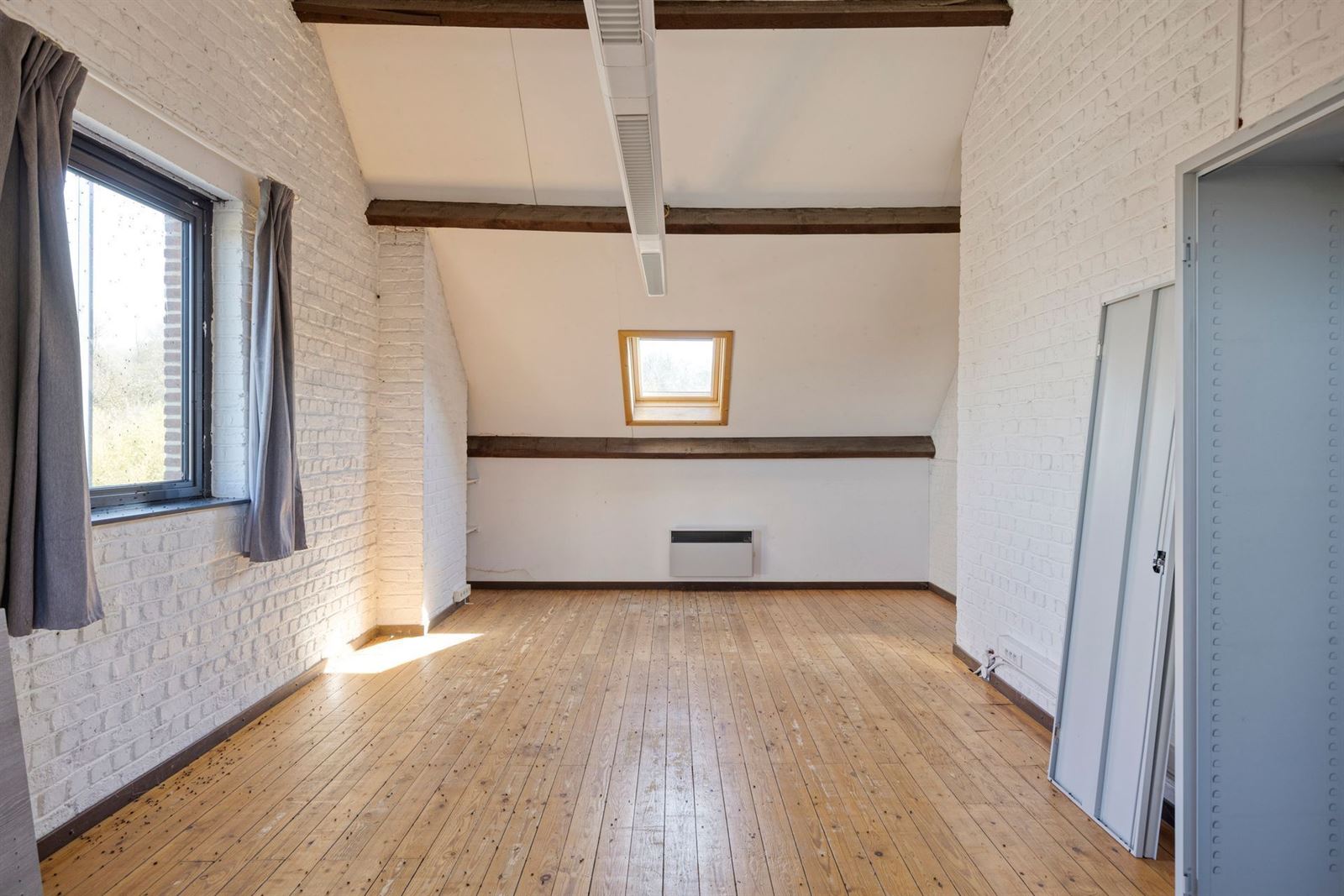 FOTO’S 18 : Gemengd gebouw te 1640 SINT-GENESIUS-RODE (België) - Prijs &euro;&nbsp;893.450