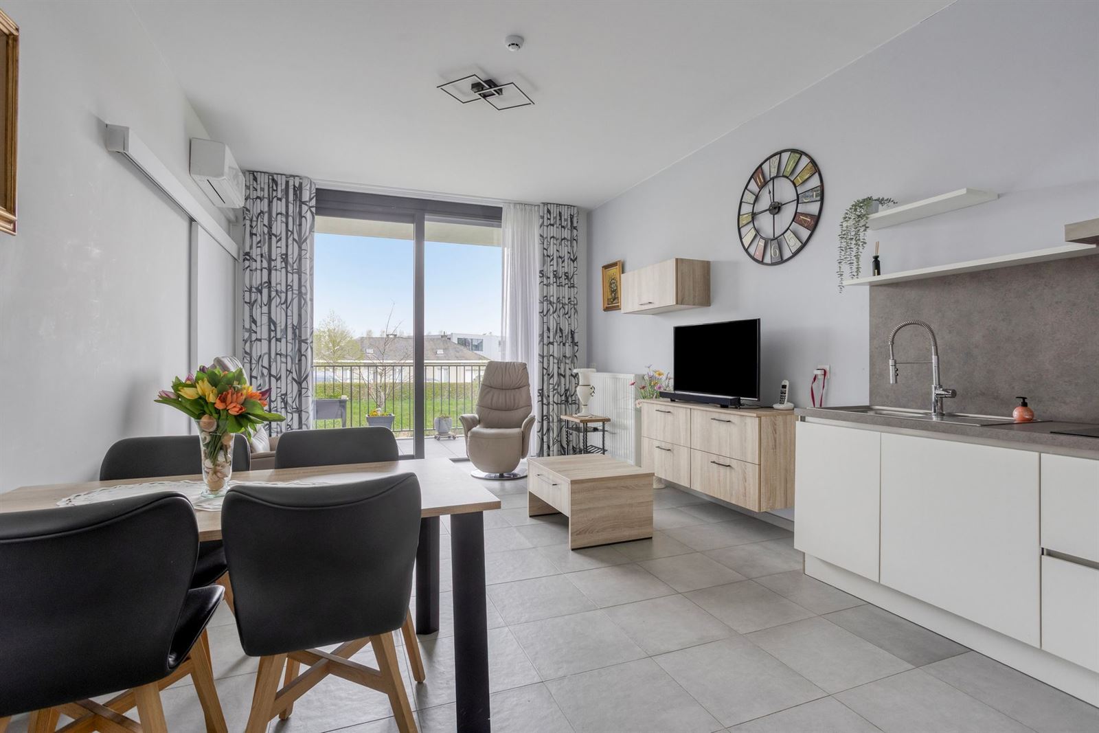 FOTO’S 4 : Appartement te 1600 SINT-PIETERS-LEEUW (België) - Prijs &euro;&nbsp;349.000