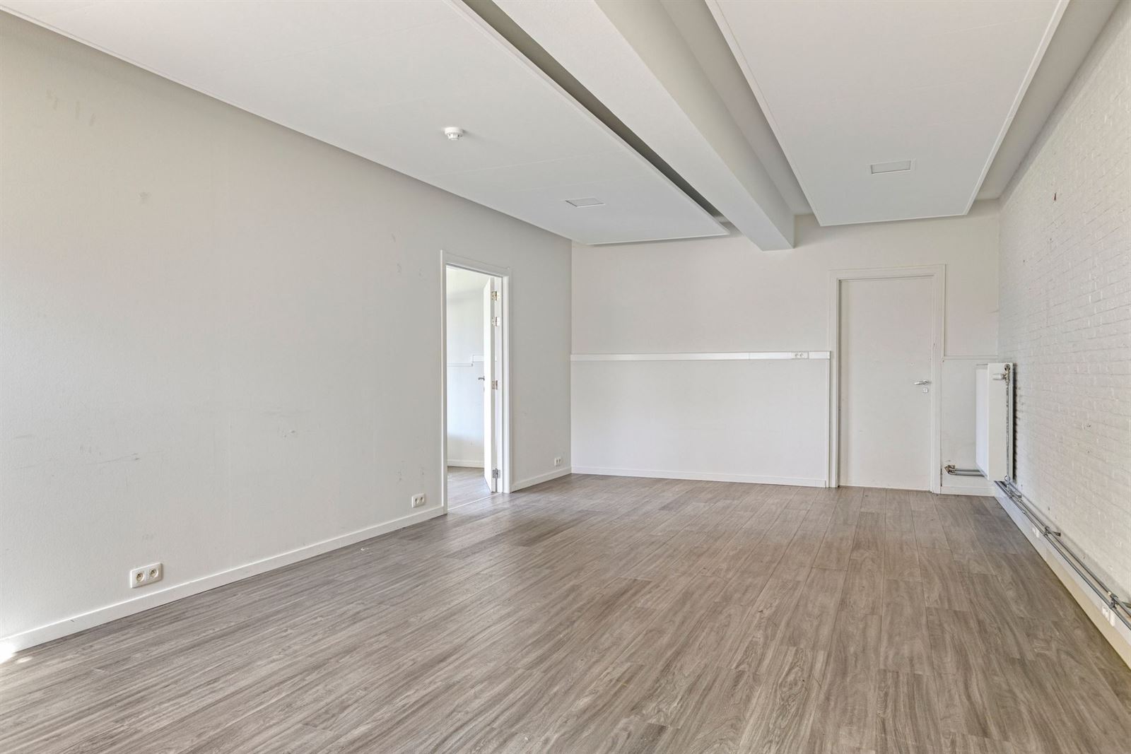 FOTO’S 16 : Gemengd gebouw te 1640 SINT-GENESIUS-RODE (België) - Prijs &euro;&nbsp;893.450