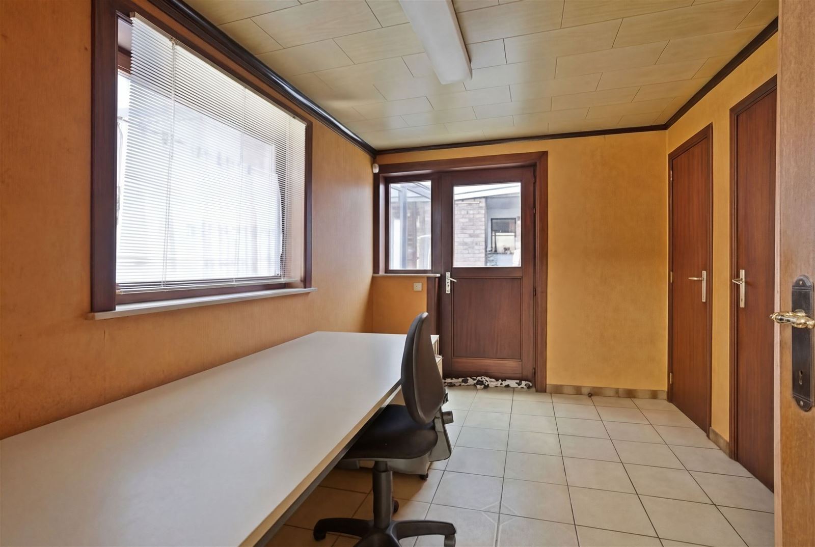 FOTO’S 13 : Gemengd gebouw te 1653 DWORP (België) - Prijs &euro;&nbsp;720.000