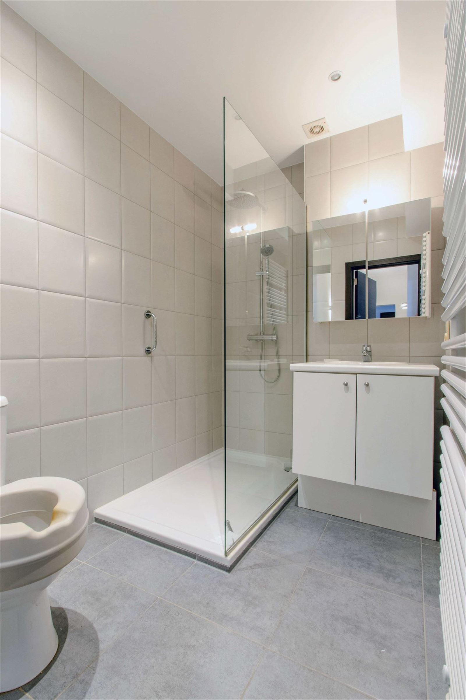 FOTO’S 14 : Appartement te 1500 HALLE (België) - Prijs &euro;&nbsp;1.200