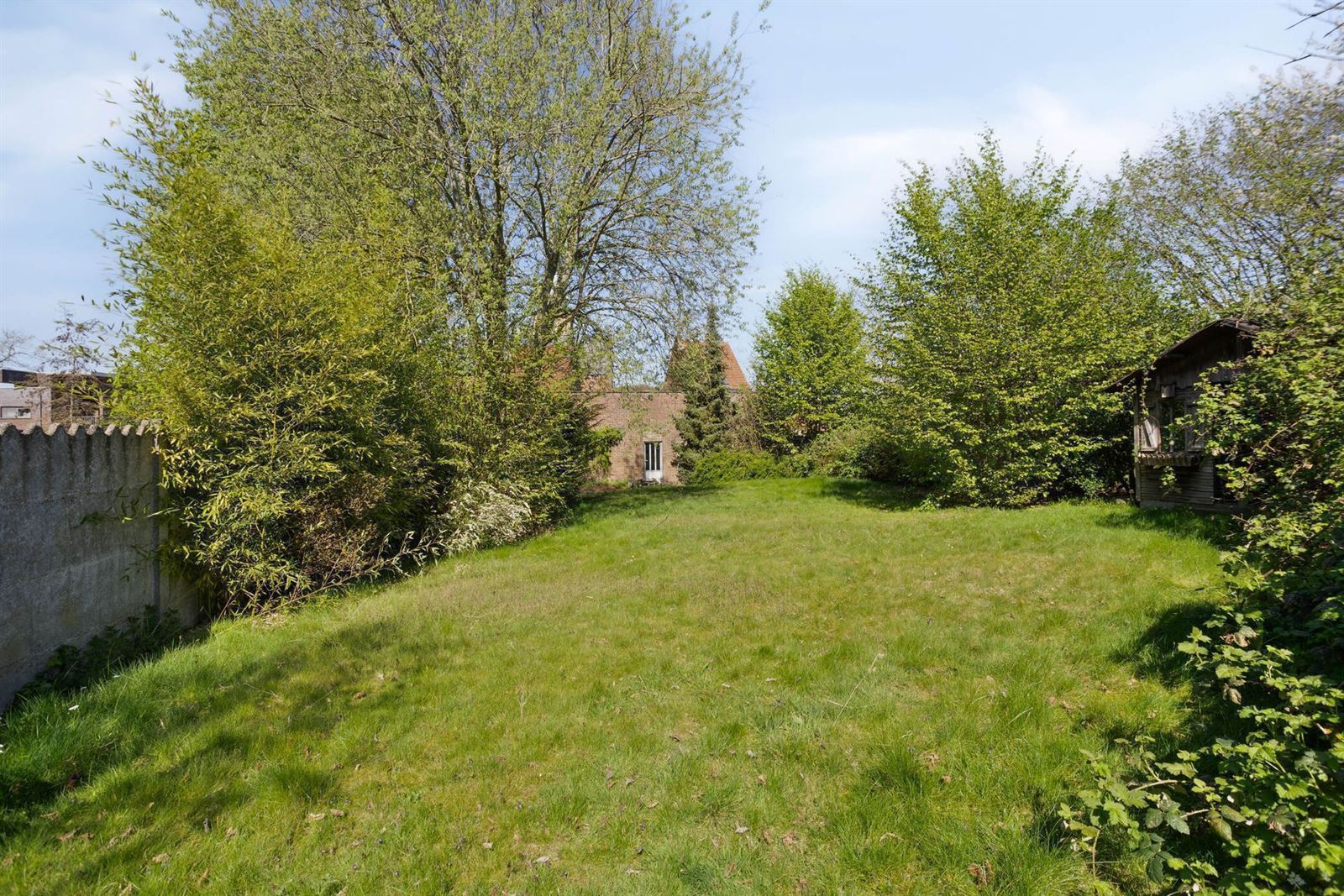 FOTO’S 7 : Gemengd gebouw te 1653 DWORP (België) - Prijs &euro;&nbsp;720.000