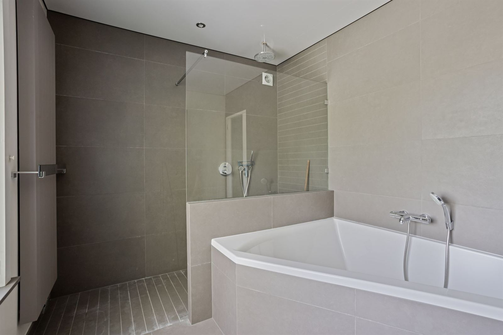 FOTO’S 14 : Woning te 1650 BEERSEL (België) - Prijs &euro;&nbsp;395.000